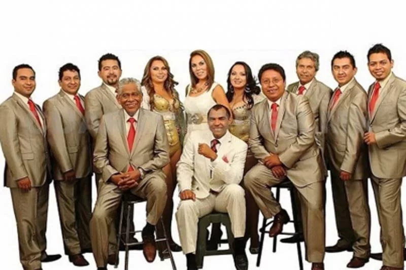 Precios, costos e informes de La sonora Dinamita de Lucho Argain ¿Sabes Cuánto cobra La sonora Dinamita de Lucho Argain por evento publico o privado?